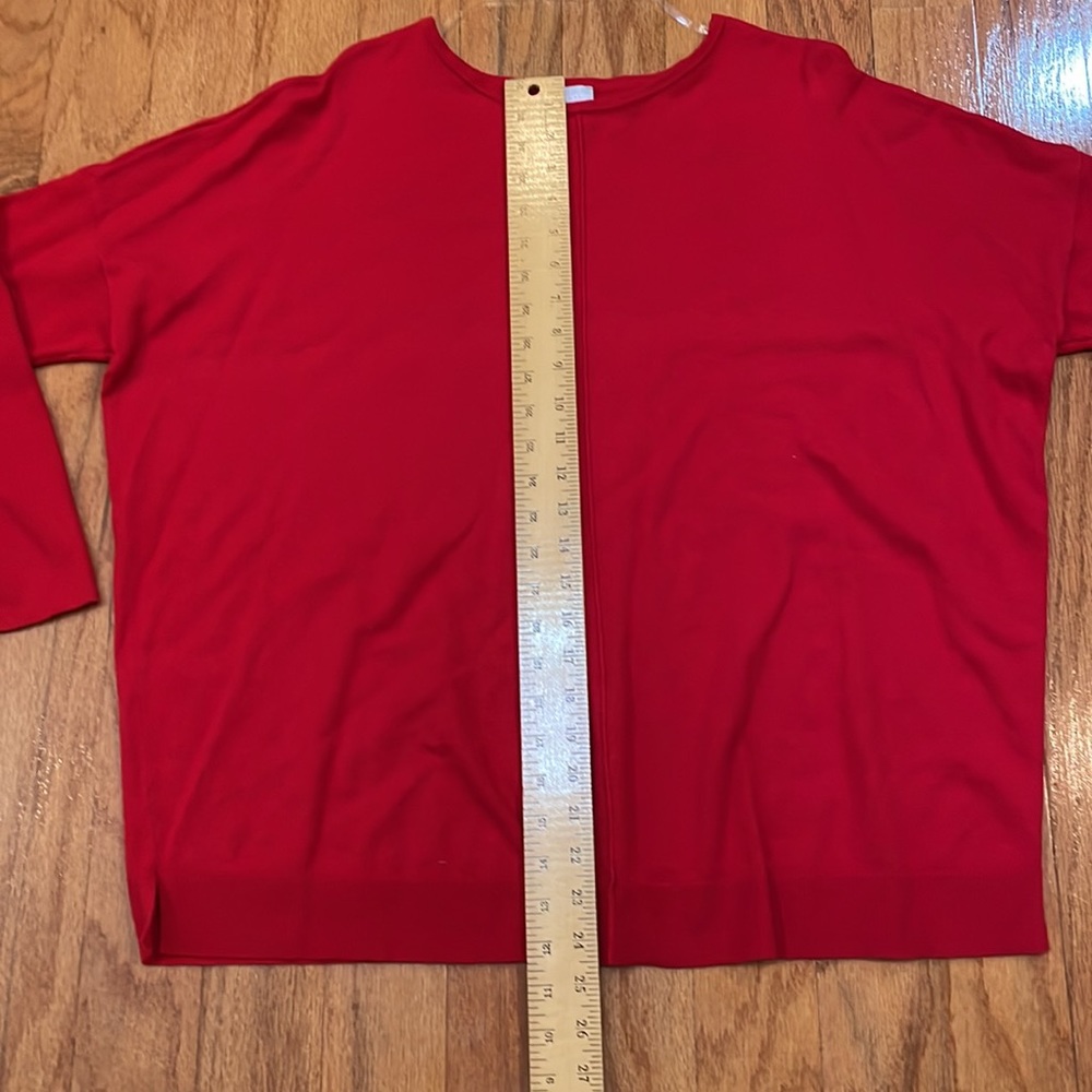 Chico’s Red Lightweight Sweater Woman’sSize Chico’s Size 2 Is a Large or size 12 - Picture 9 of 13